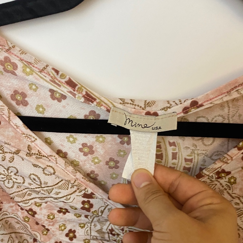 Mine Patterned y2k V-Neck Blouse - Pink and Brown - Picture 2 of 7